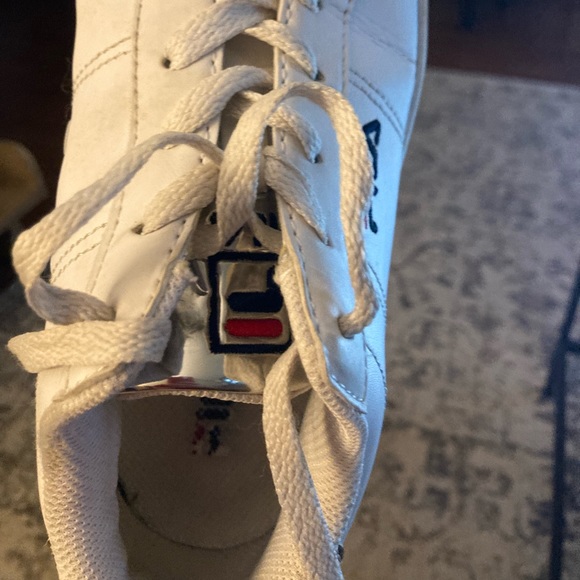 Fila Panache White and Silver Sneaker Sz 7 - Picture 6 of 16